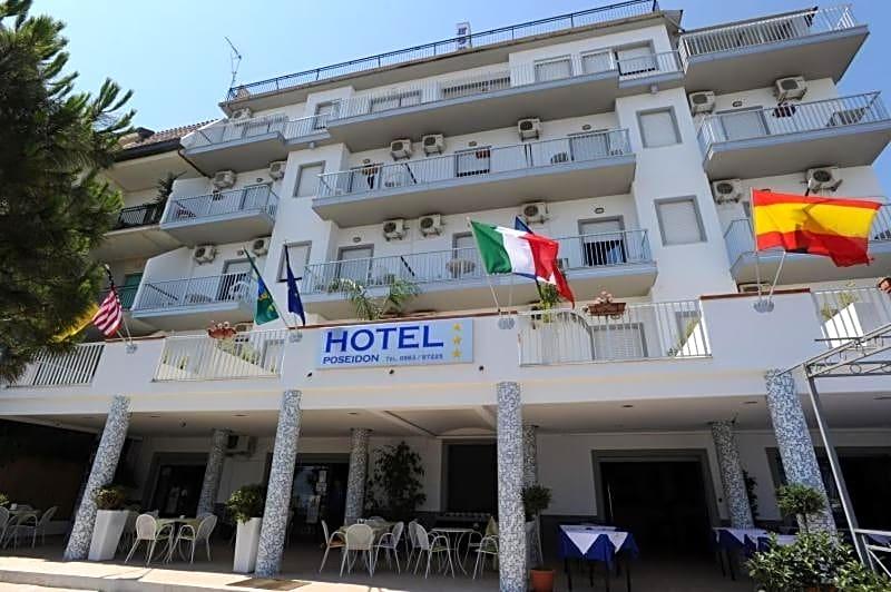 Hotel Poseidon 2