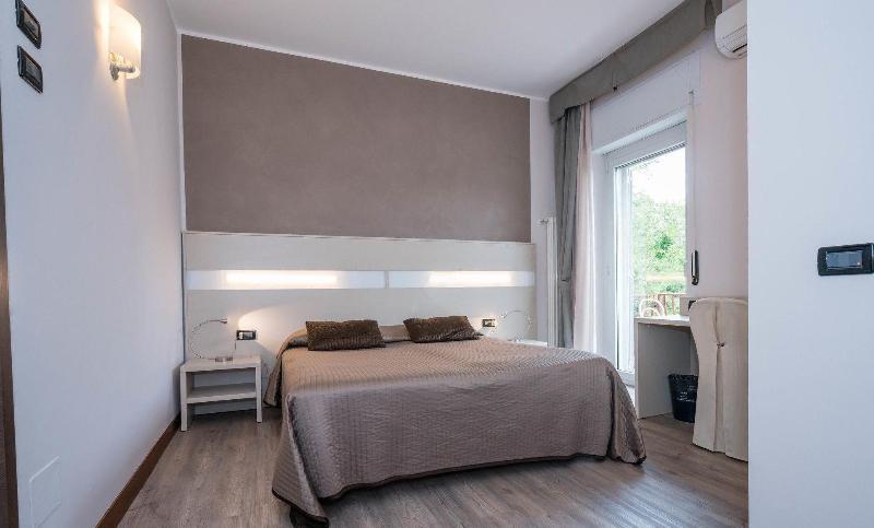 Hotel Giulietta Romeo 2