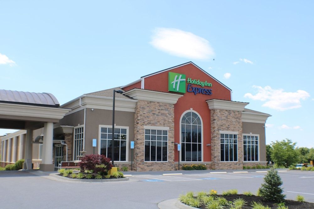 Holiday Inn Express WOODSTOCK-SHENANDOAH VALLEY by IHG 1