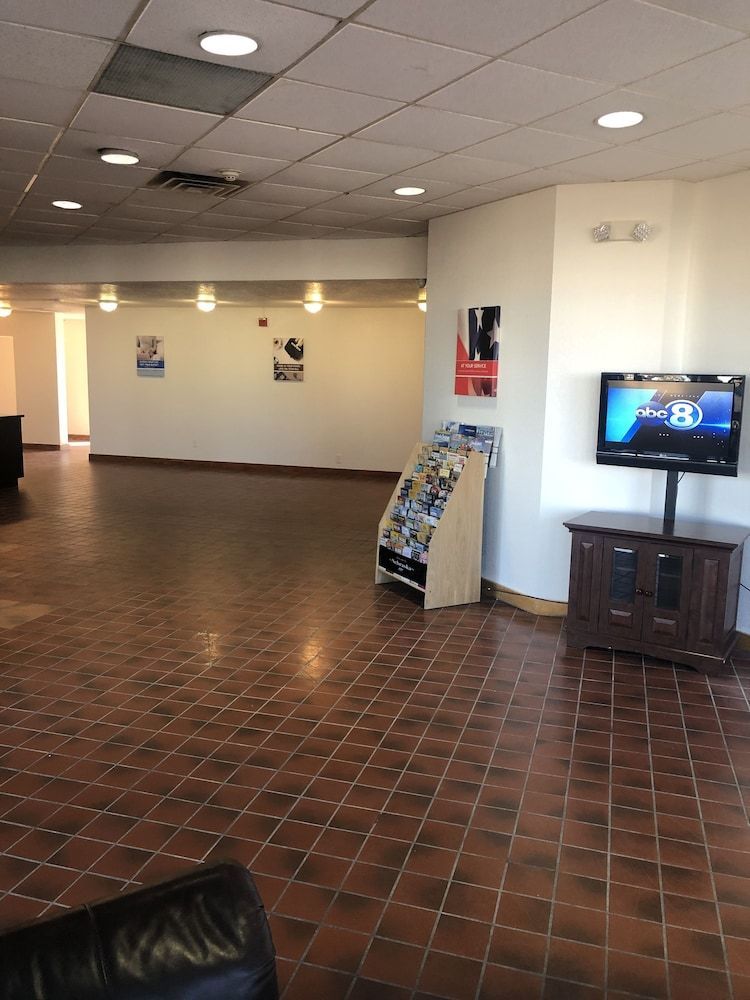 Motel 6 Lincoln, NE - Airport 2