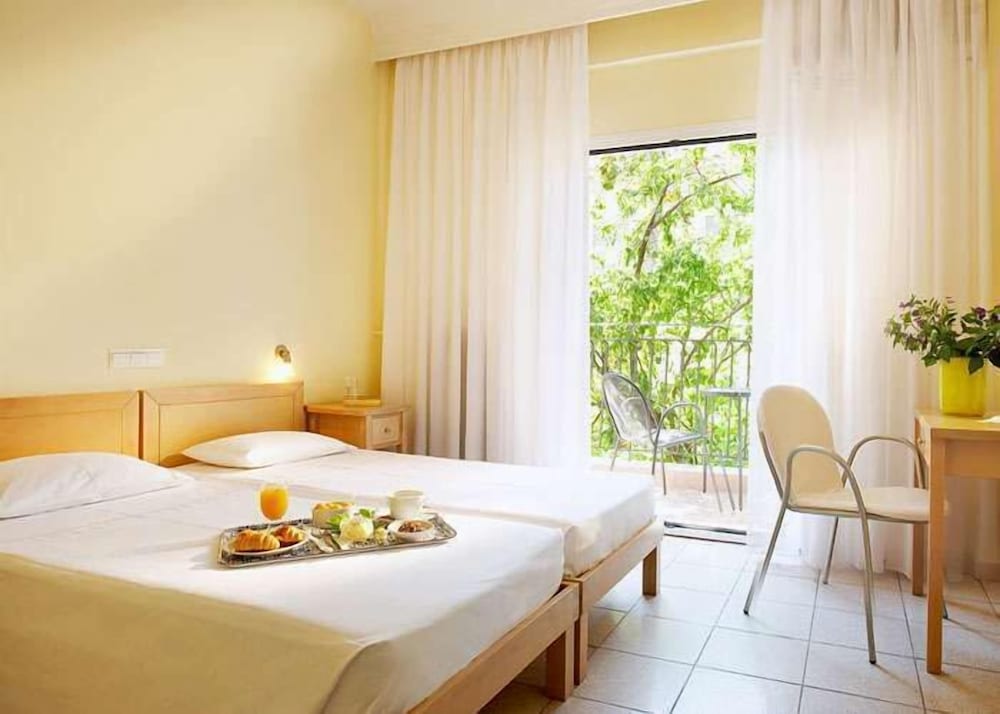 Hanioti hotel 1