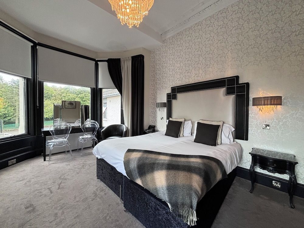 Richmond Park Hotel 1