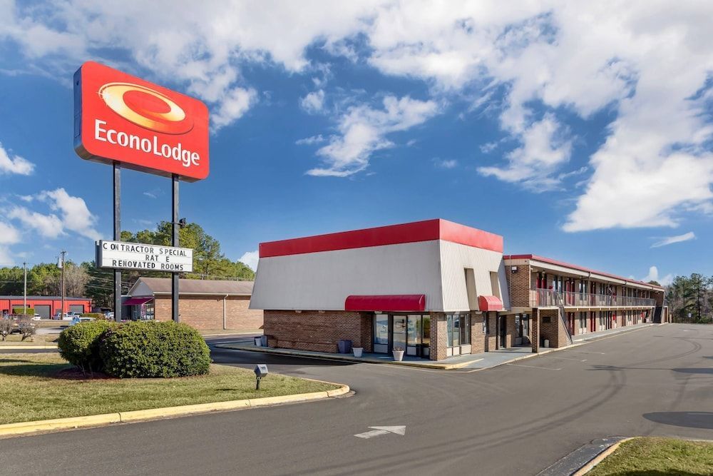 Econo Lodge Creedmoor - Butner 1