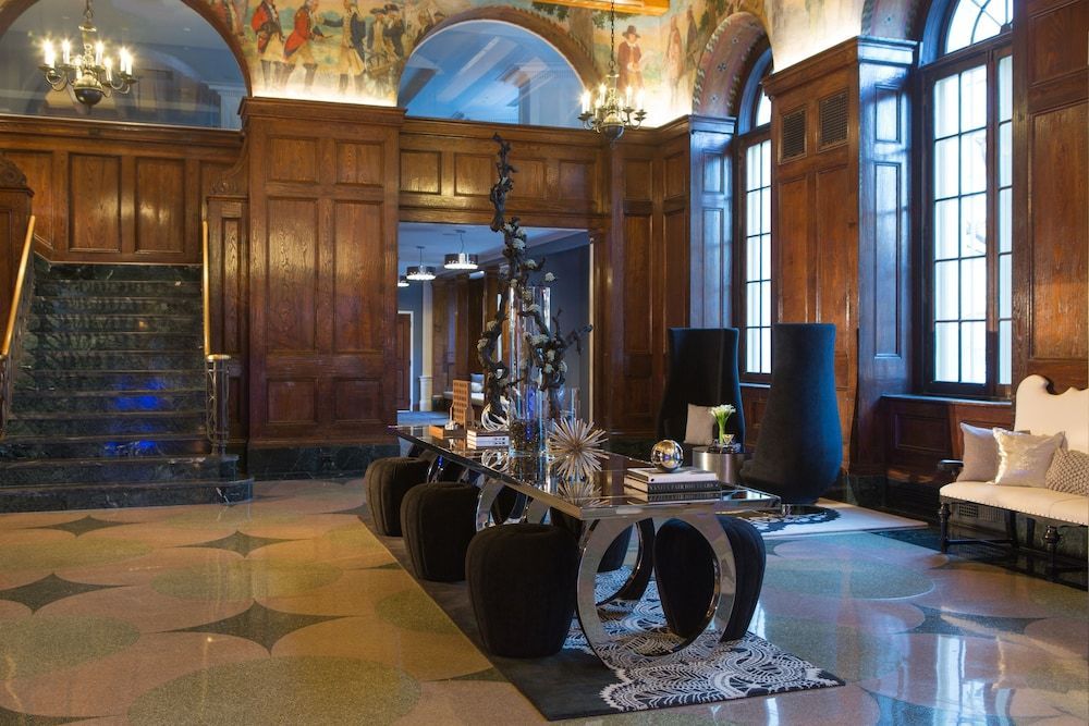 Renaissance Albany Hotel 2