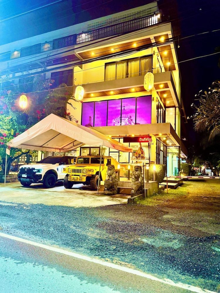 Baan Phu Chalong Place 1