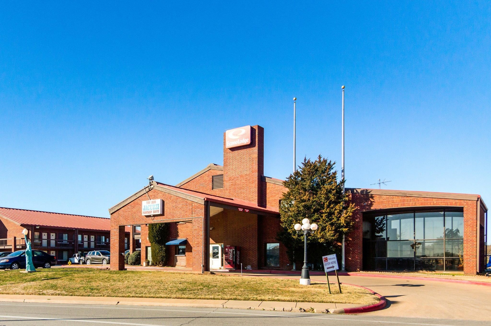 Econo Lodge Wichita Falls Downtown 1
