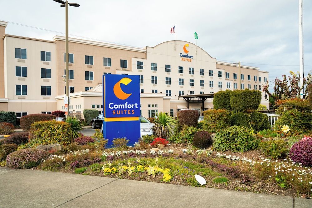 Comfort Suites Airport Tukwila Seattle 1