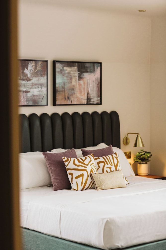 The Hillbrook Hotel - Sherborne 1