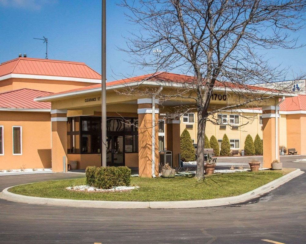 Quality Inn & Suites Port Huron 1