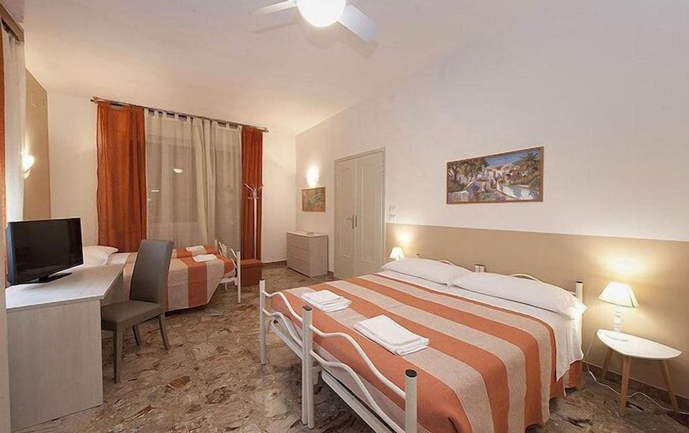 Gardenia Guest House 2