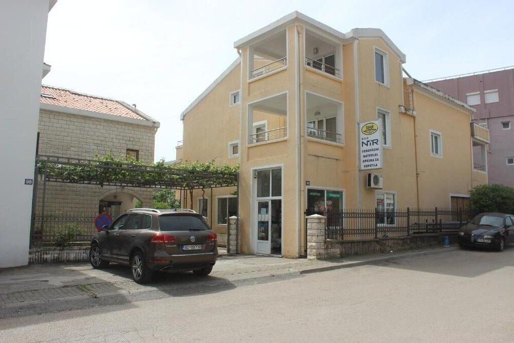 Nir Apartments Budva 1