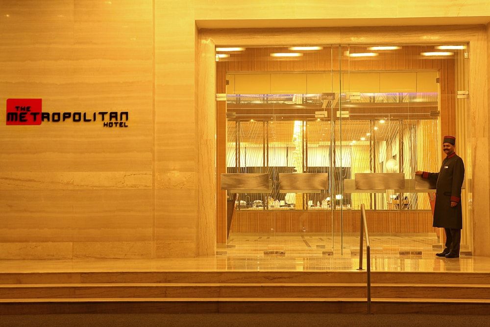 The Metropolitan Hotel & Spa New Delhi 1