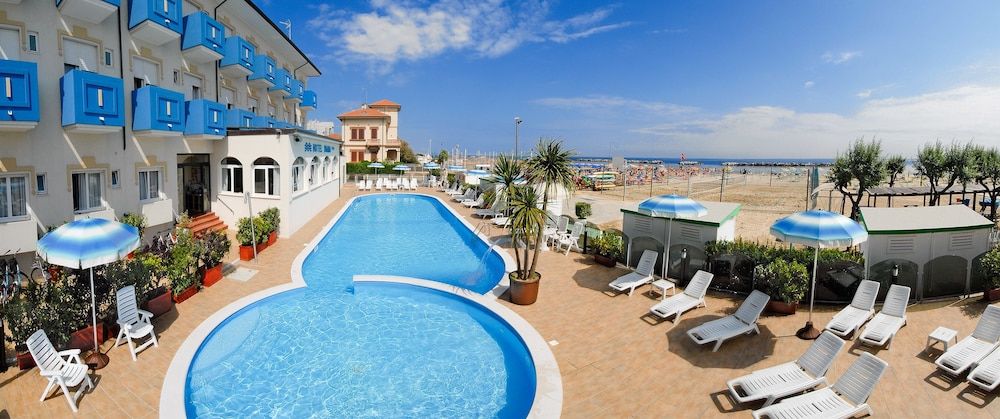 Hotel Diana 1