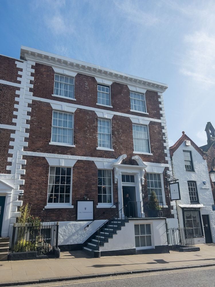 The Townhouse Chester 1