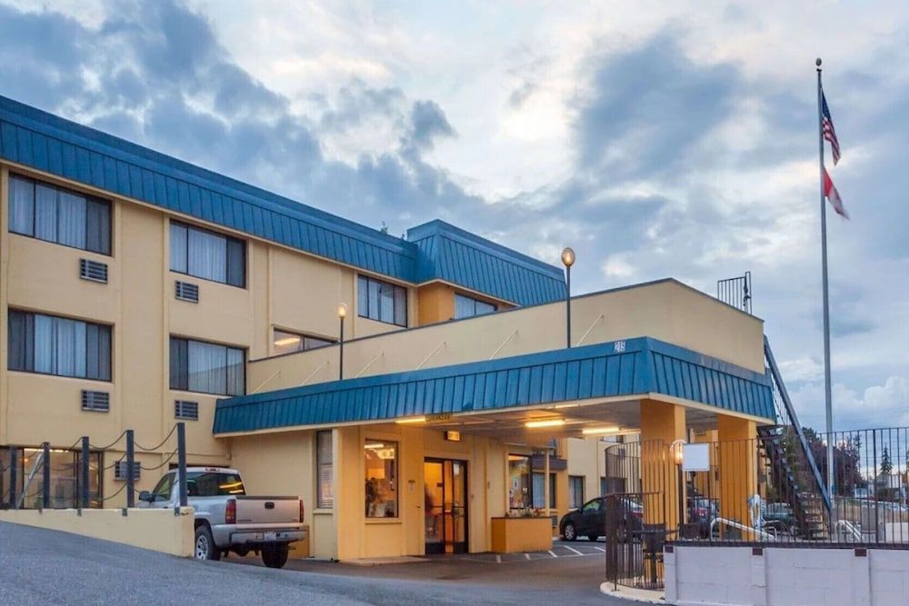 FairBridge Inn Express Bellingham 1
