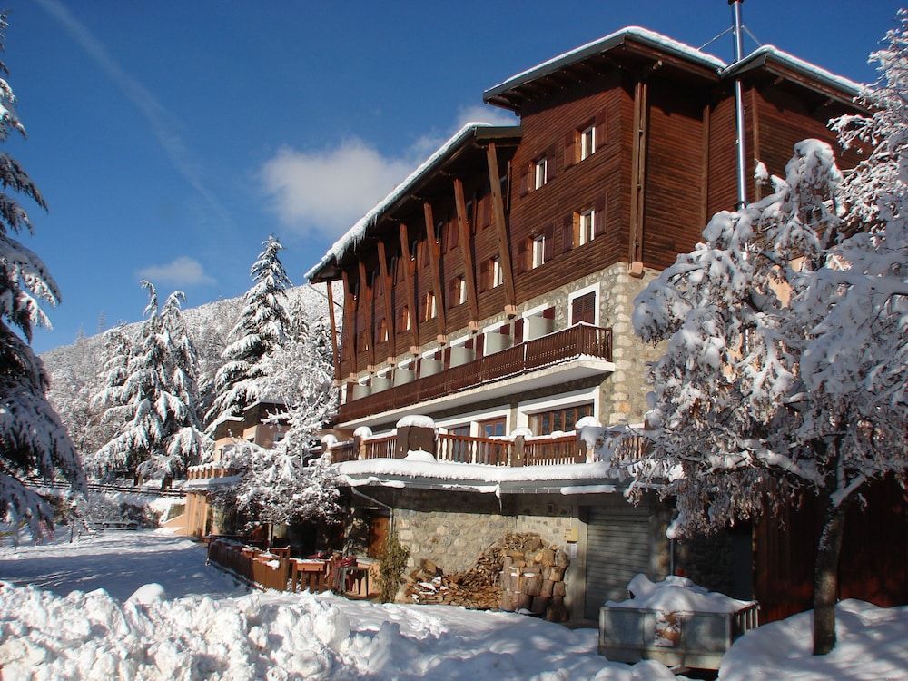 Auberge de Jeunesse HI Valdeblore 1