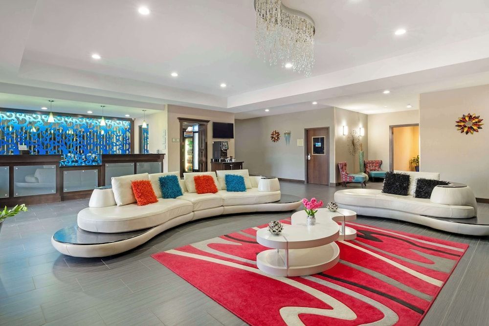 Best Western Plus Pleasanton Hotel 2