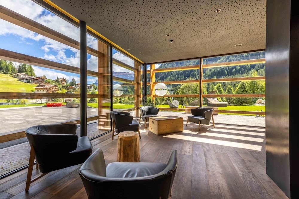Hotel Cristallo - Wellness Mountain Living 2