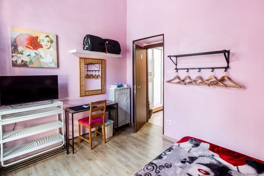 BnB Rooms And Comfort 2