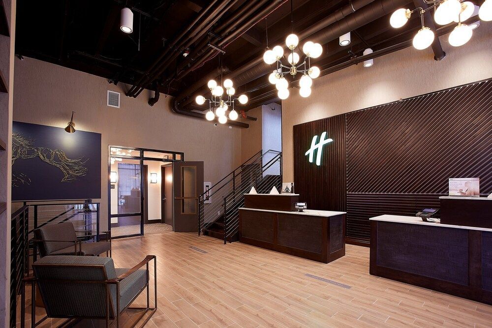Holiday Inn LOUISVILLE DOWNTOWN by IHG 1