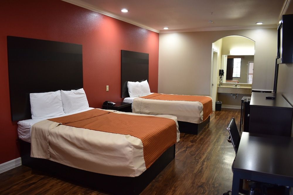 Platinum Inn Katy 2