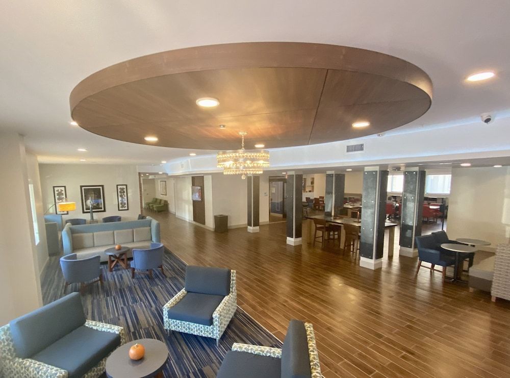 Holiday Inn Express & Suites DAHLONEGA - UNIVERSITY AREA by IHG 2