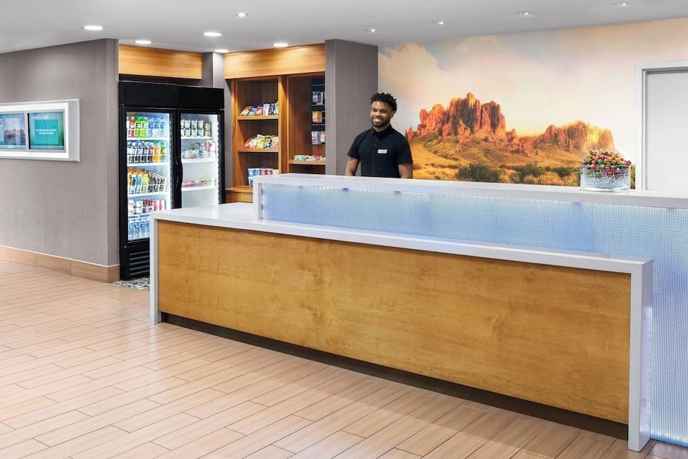 SpringHill Suites Scottsdale North 2