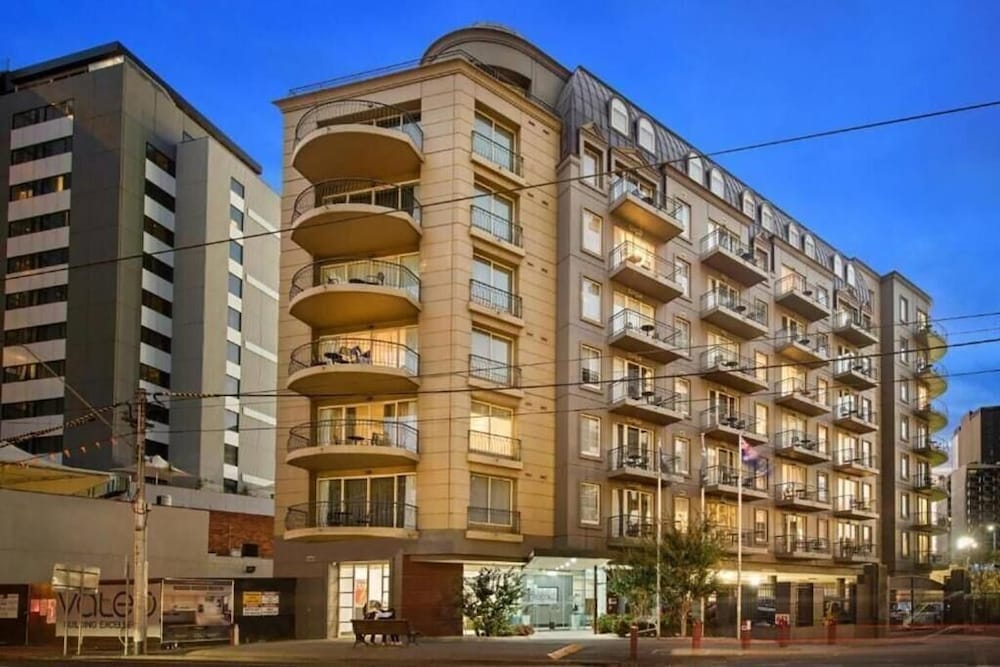 South Yarra Central Apartment Hotel 1