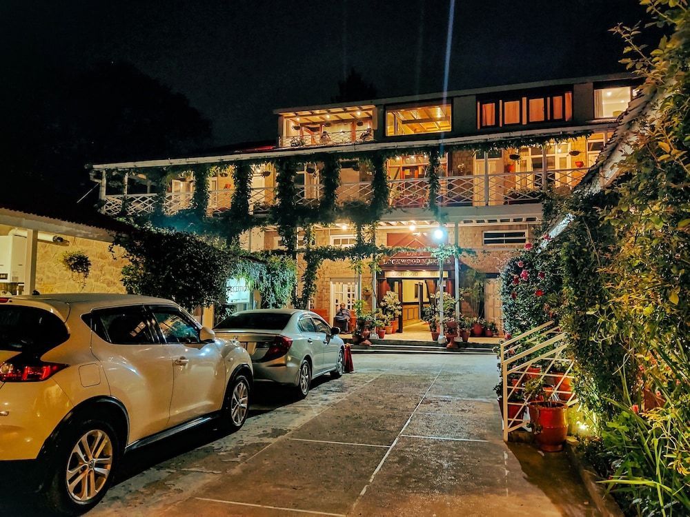 Lockwood Hotel Murree 1