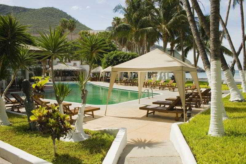 La Concha Beach Hotel & Club 1