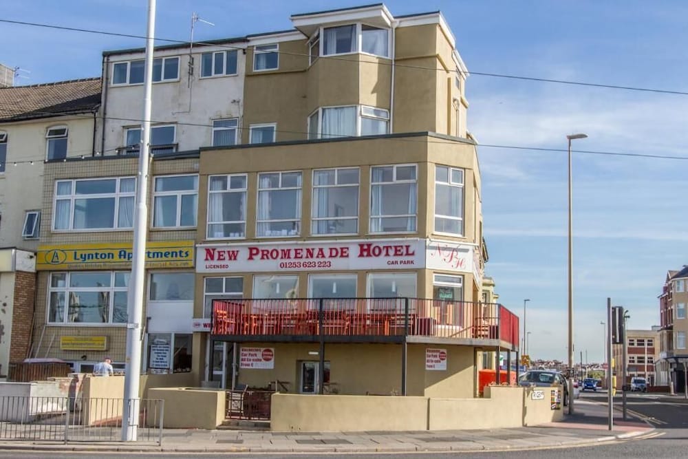 New Promenade Hotel 1
