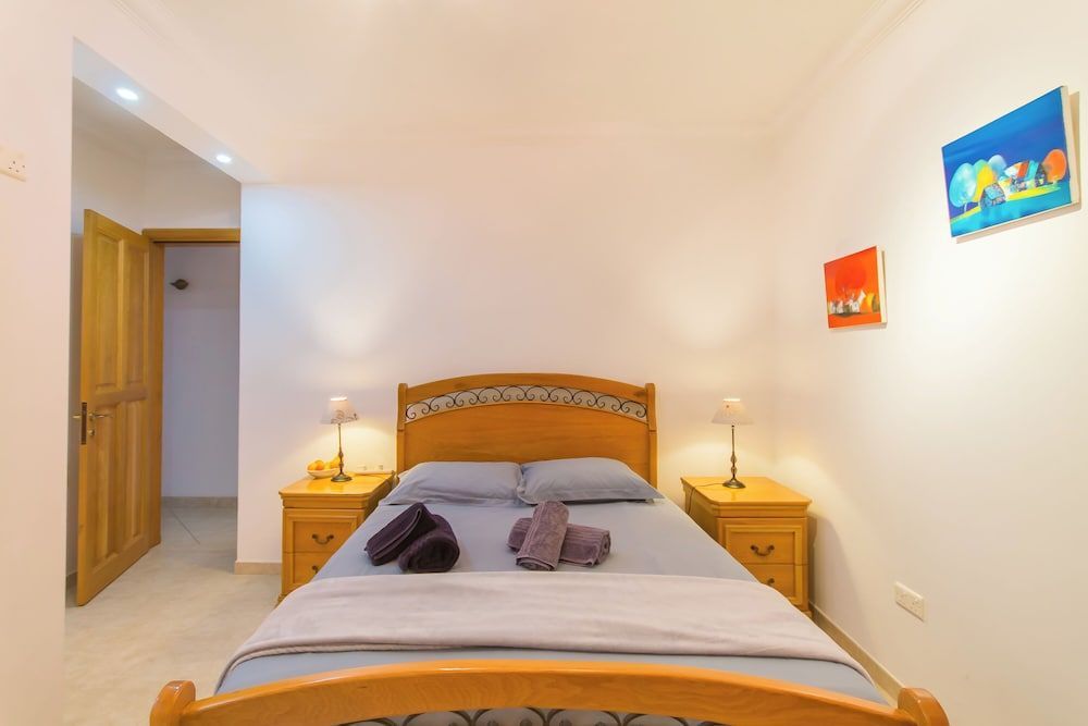 A Lovely Apart By The Sea Sliema 1