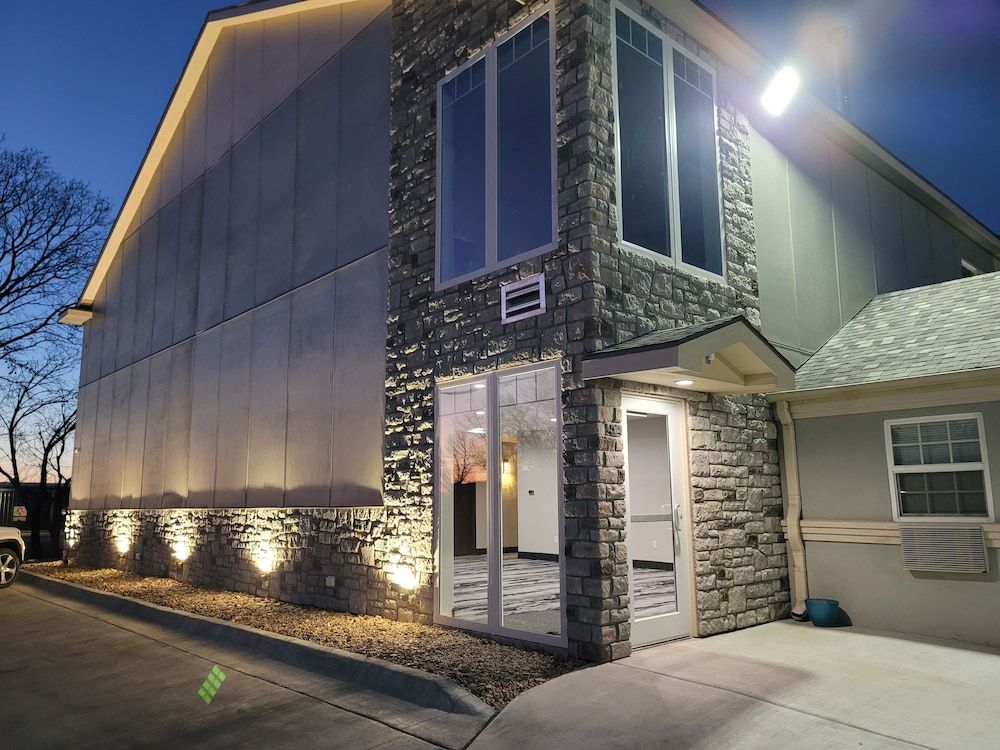 Best Inn Motel Salina 1