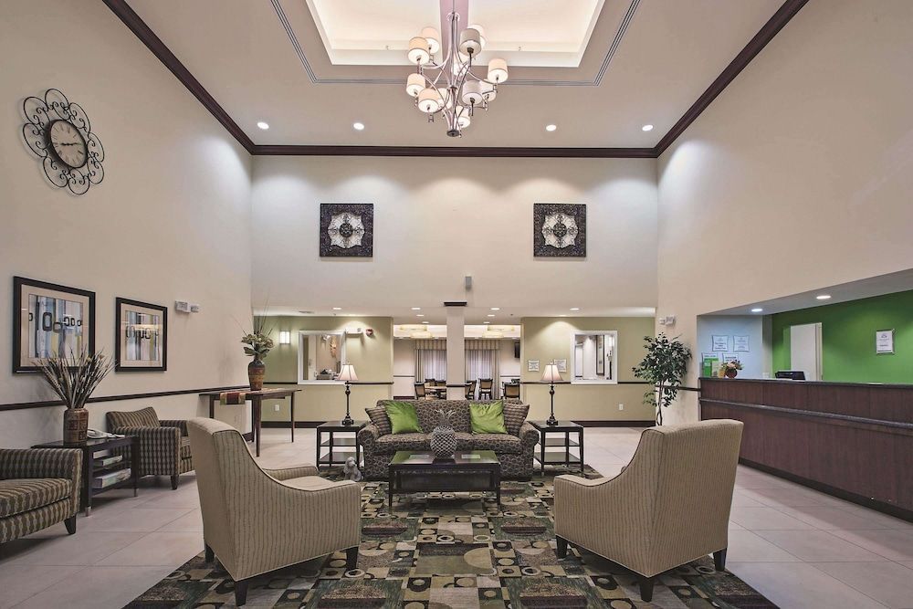 La Quinta by Wyndham Lancaster 2