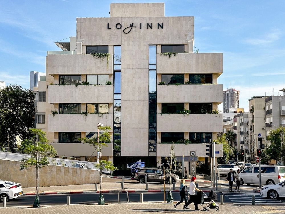 Savanna - by Loginn Tel-Avivian hotels 1