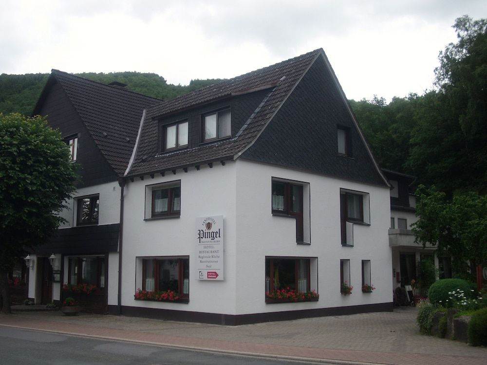 Landhotel Pingel 1