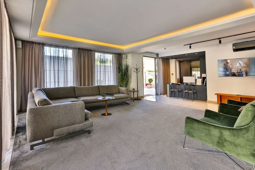 Avanti Hotel & Spa 2