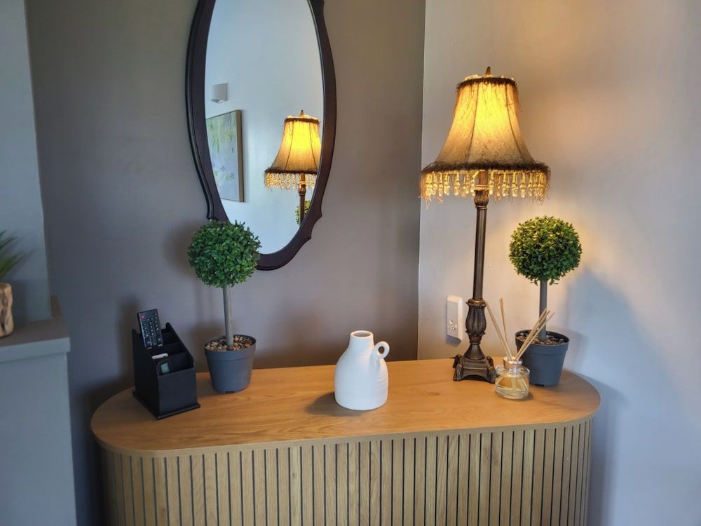Luxurious 4-Bed House in Tipperary Town 2