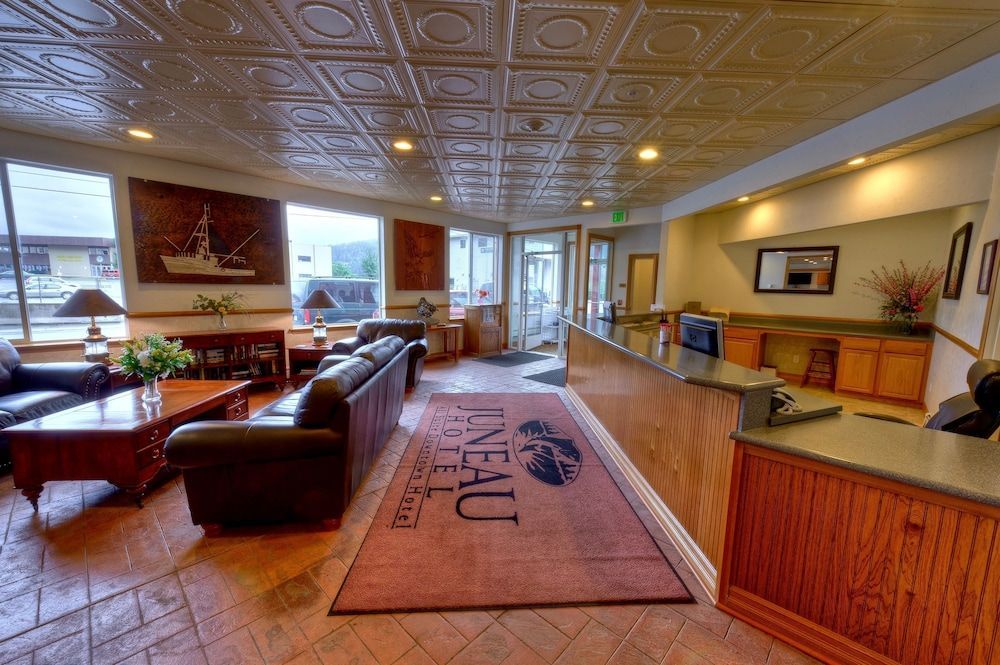 Juneau Hotel 2
