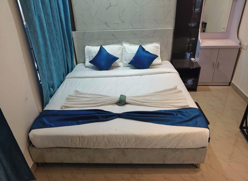 Hotel Origin 2