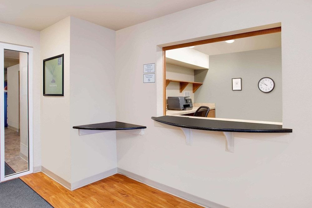 WoodSpring Suites Fredericksburg 2