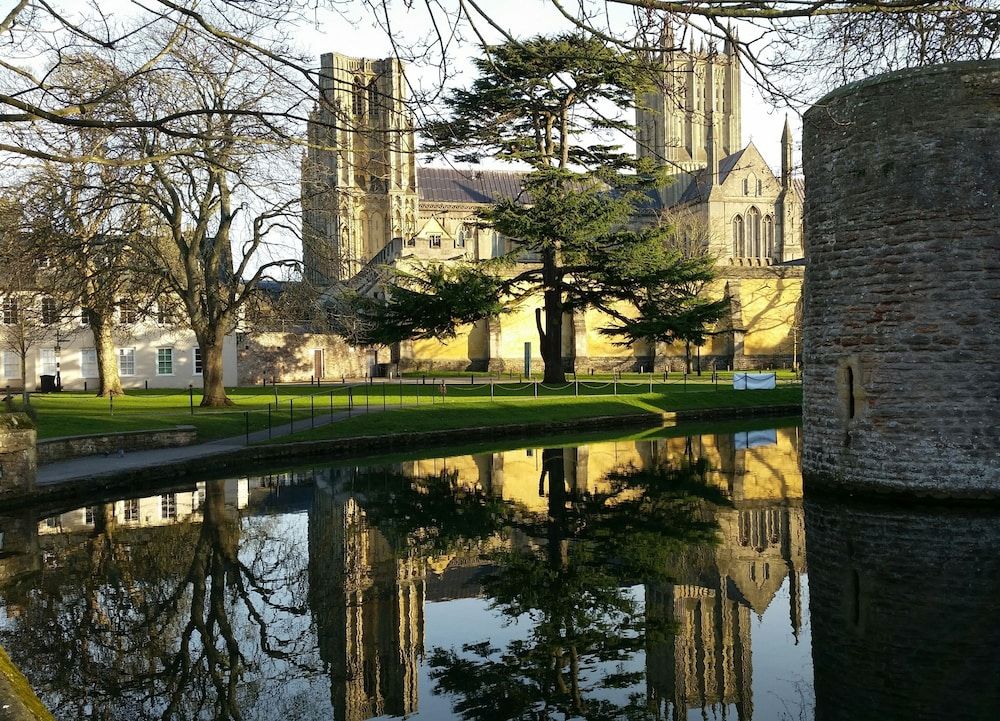 The Swan Hotel, Wells, Somerset - The Coaching Inn Group 1