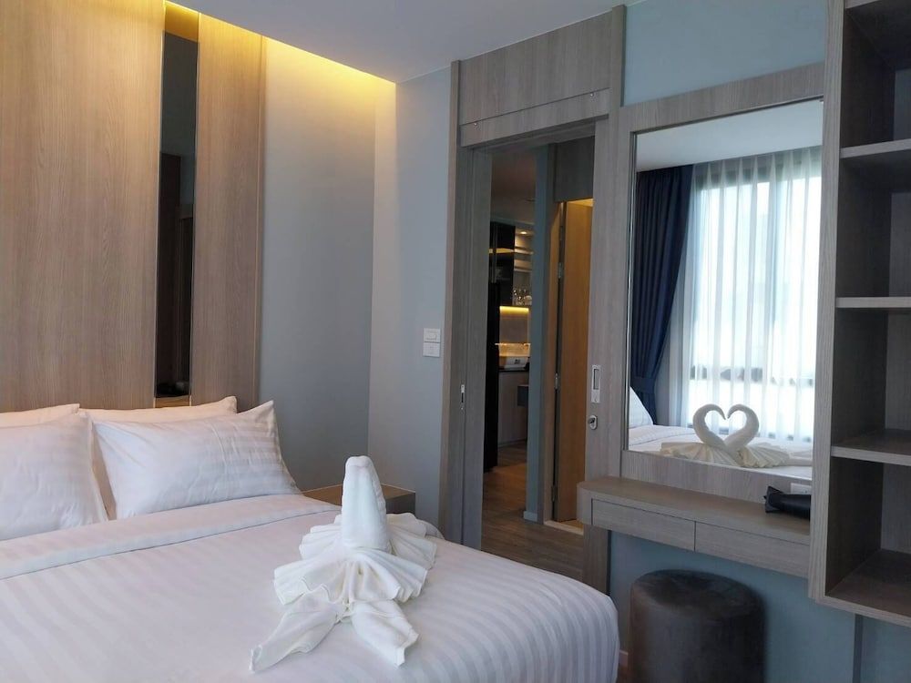 Kamala Regent Residence 2