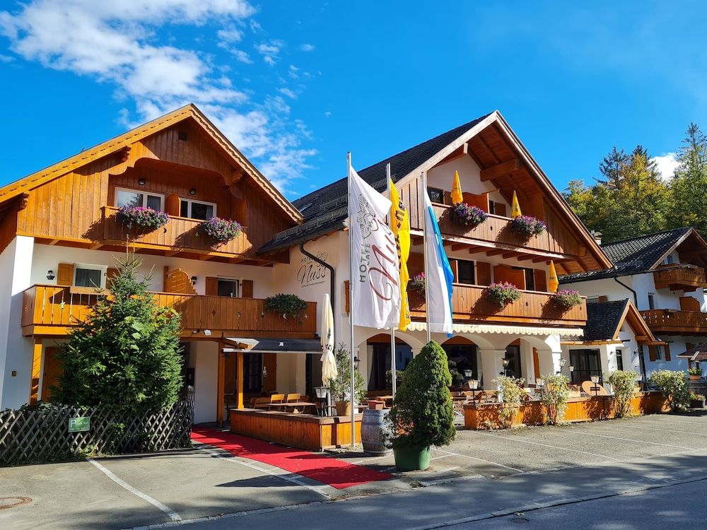 Hotel Garni Nuss 1