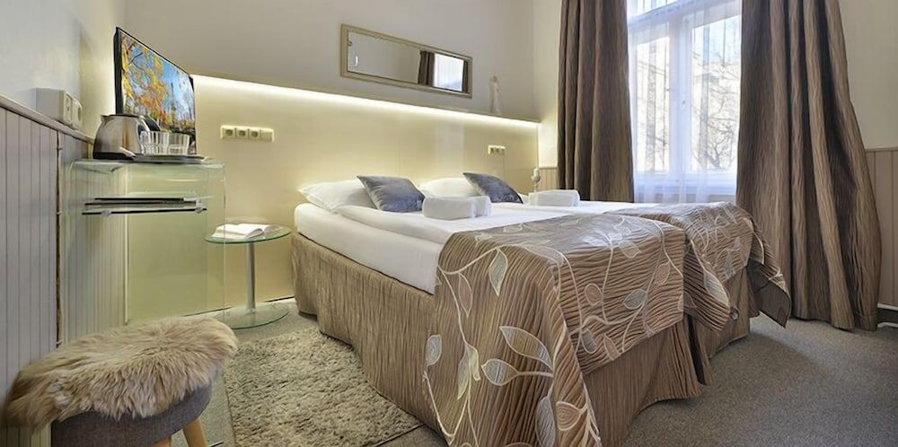 Anette Hotel 1