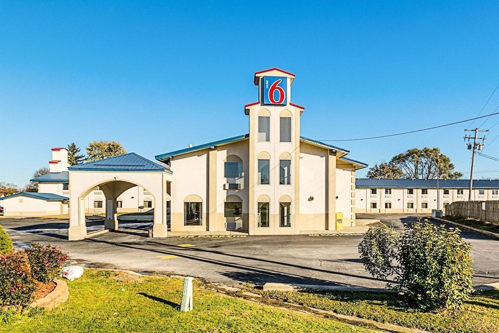Motel 6-Urbana, IL 1