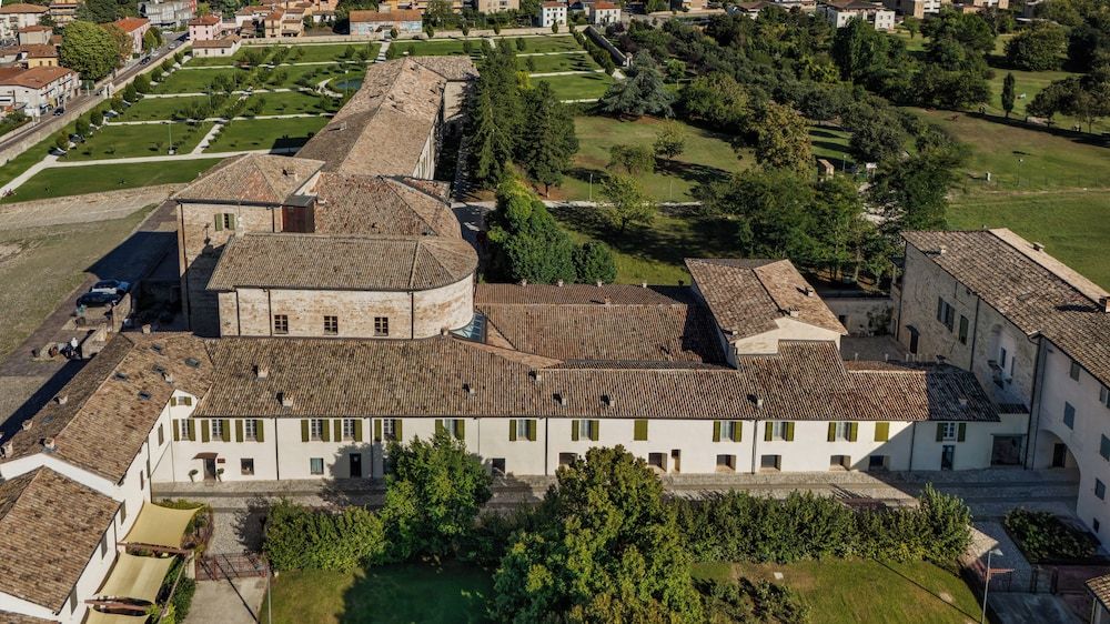 Hotel Cortaccia Sanvitale 1