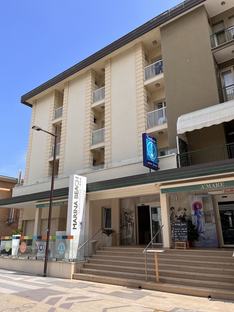 Marina Beach Suite Hotel 1