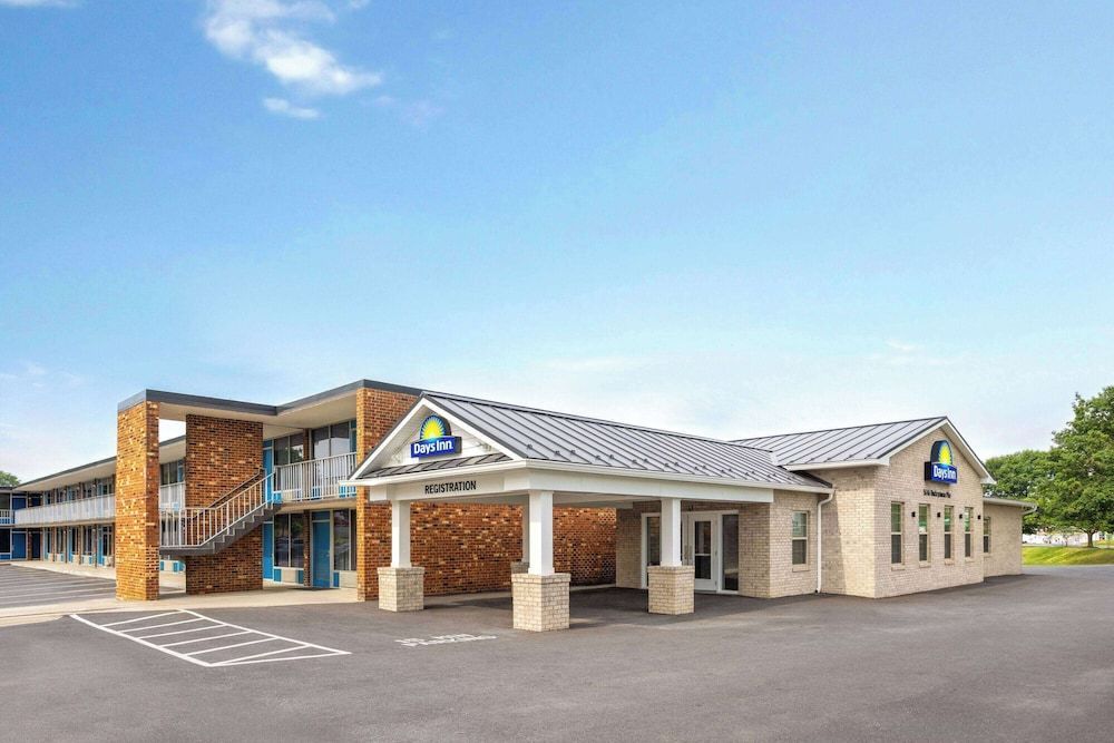 Days Inn of Frederick by Wyndham 1