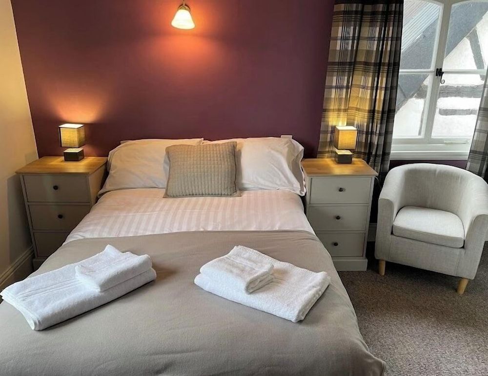 The Stokesay Inn 2